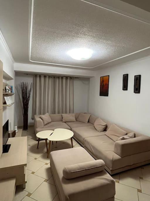 Ak Terminal Apartments Durres Bagian luar foto