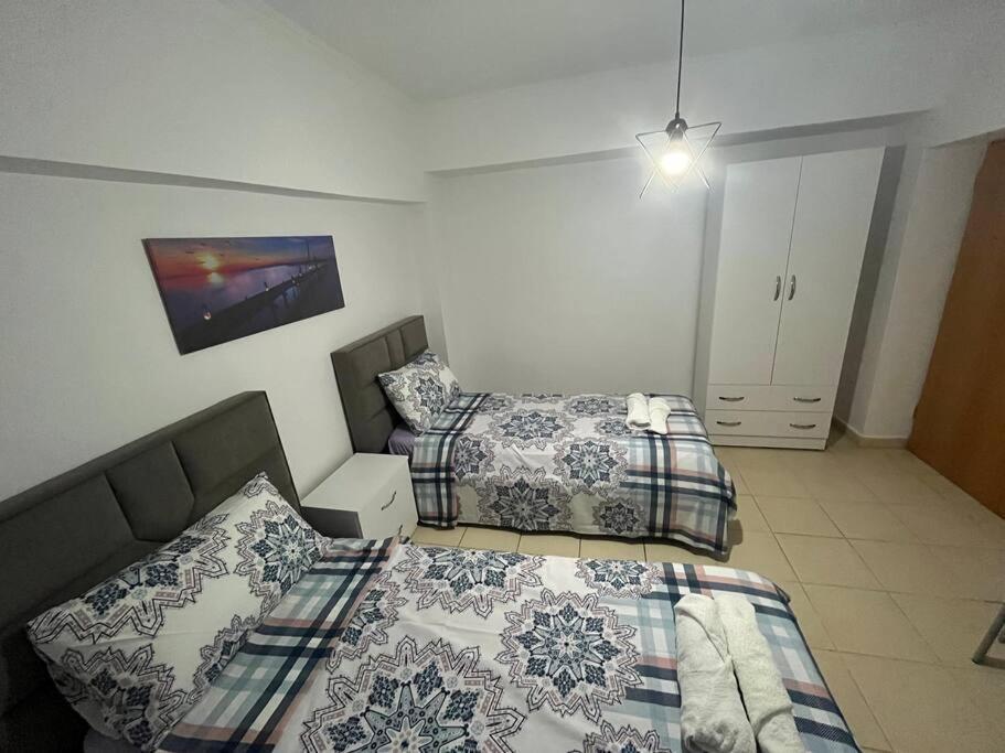 Ak Terminal Apartments Durres Bagian luar foto