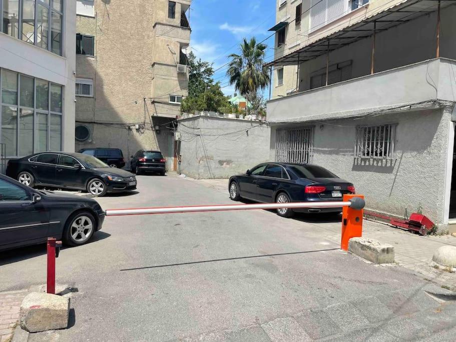 Ak Terminal Apartments Durres Bagian luar foto