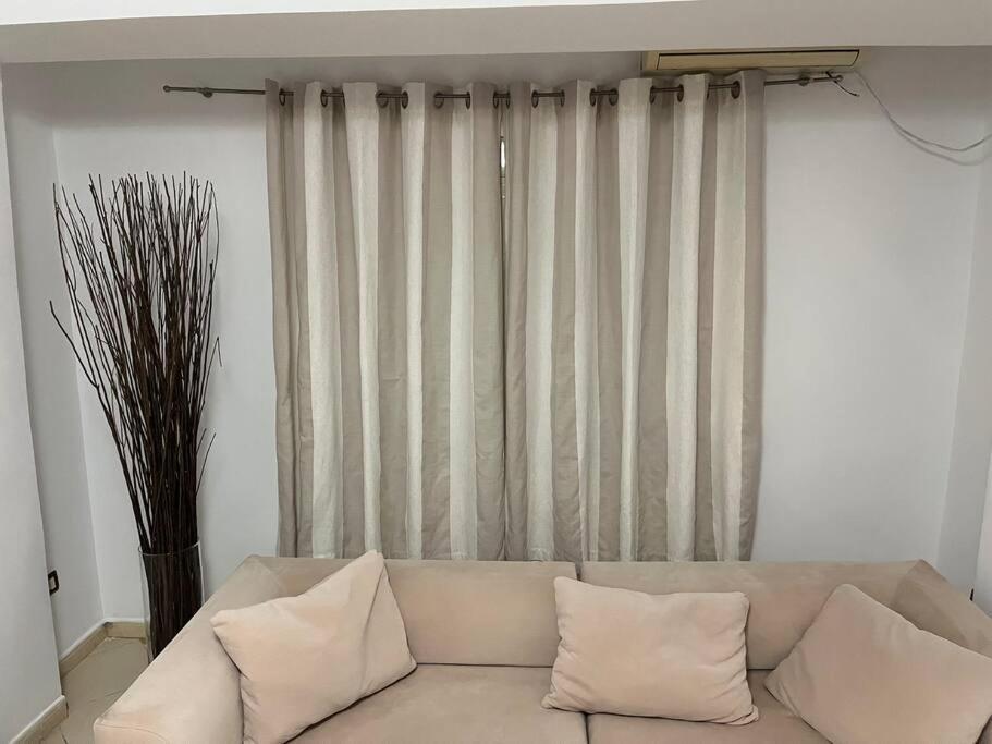 Ak Terminal Apartments Durres Bagian luar foto